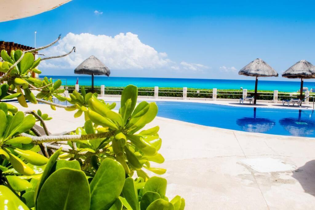 Ocean Front Villa Marlin, Best Location In Hotel Zone #109 Cancún Exterior foto