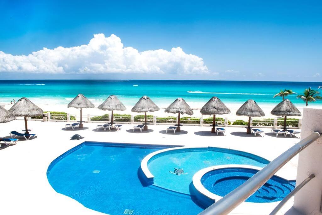 Ocean Front Villa Marlin, Best Location In Hotel Zone #109 Cancún Exterior foto